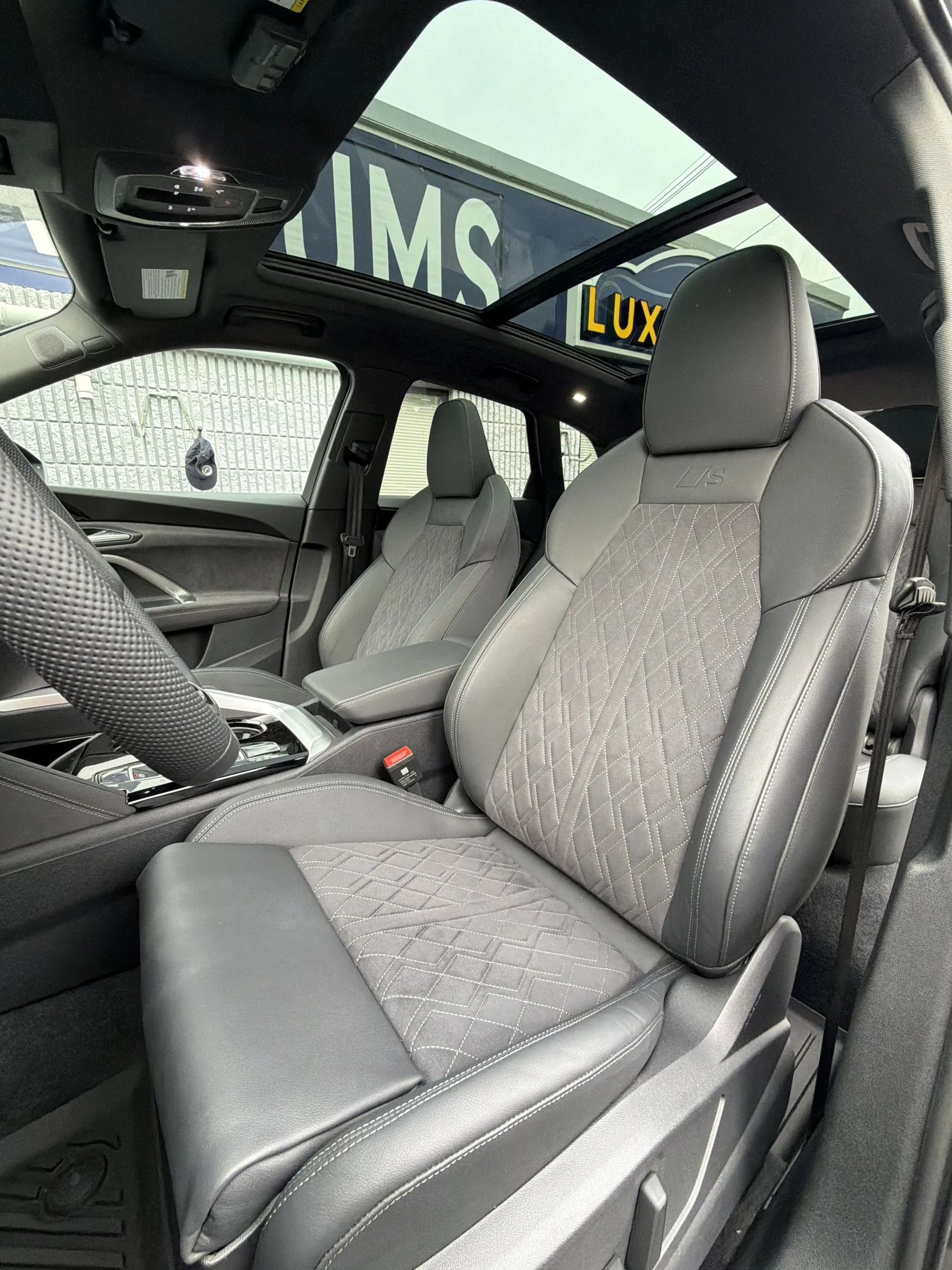 Clean front seats after the Luxe Interior Add-On